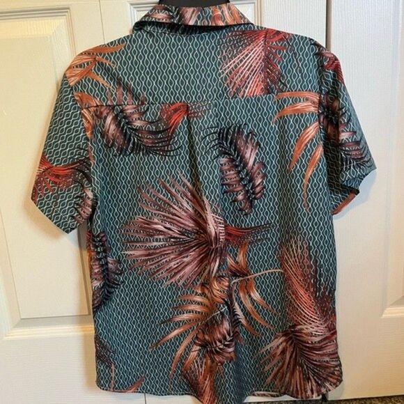 SHEIN Mens Plant Print Button Up Shirt Size Medium - Picture 3 of 7